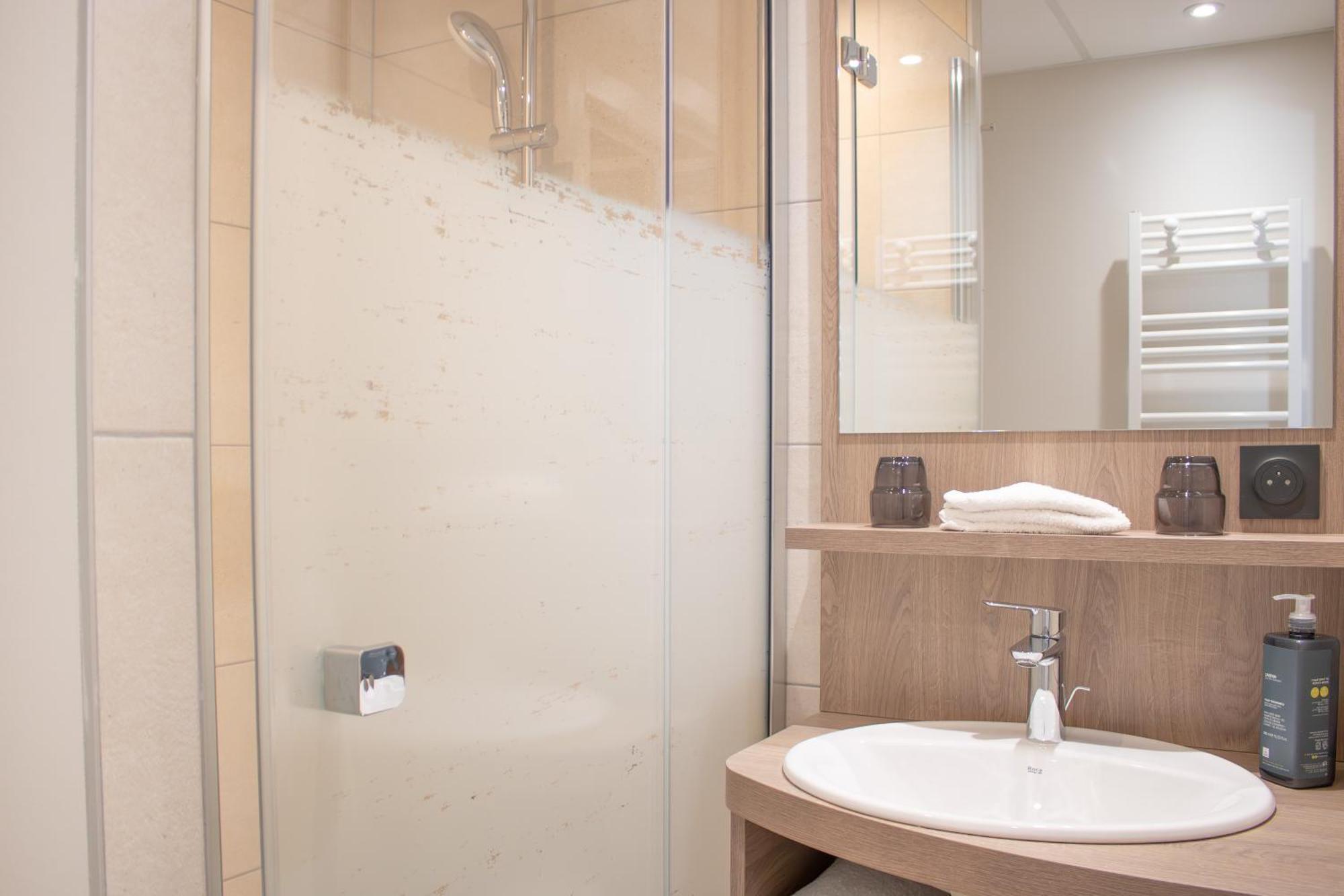 Brit Hotel Blois - Le Prema Zewnętrze zdjęcie