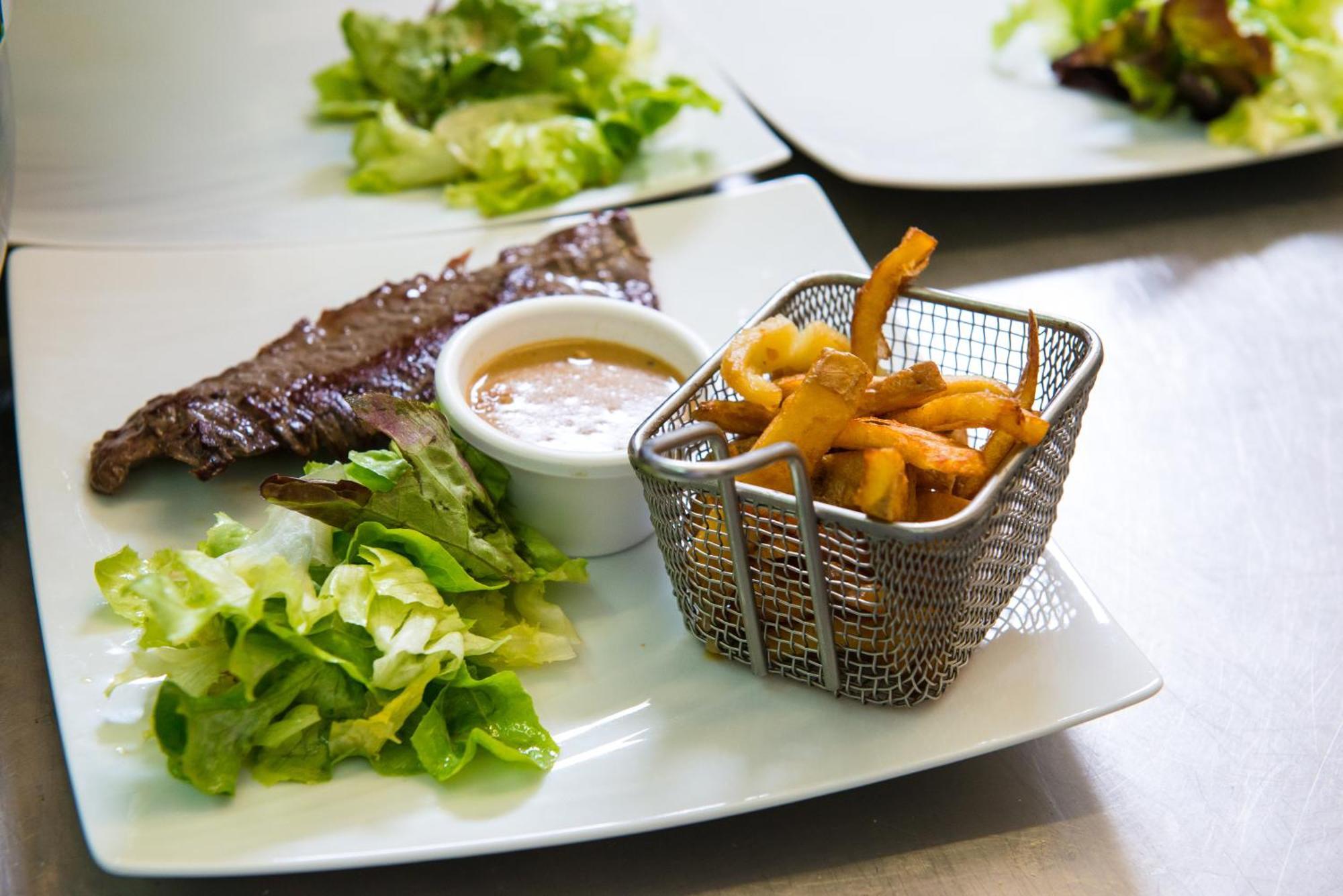 Brit Hotel Blois - Le Prema Zewnętrze zdjęcie